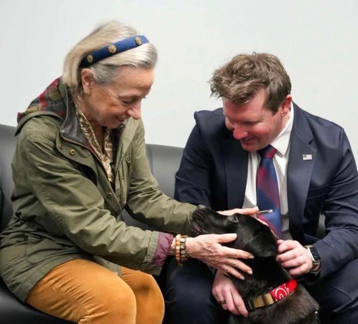 Image and article sourced from midhudsonnews.com_2025_09_21_k-9-remy-visits-willow-grove-elementary-school-in-new-city-video_